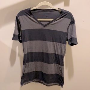 Men’s Lululemon T-shirt